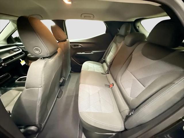 2027 Chevrolet Bolt LT FWD