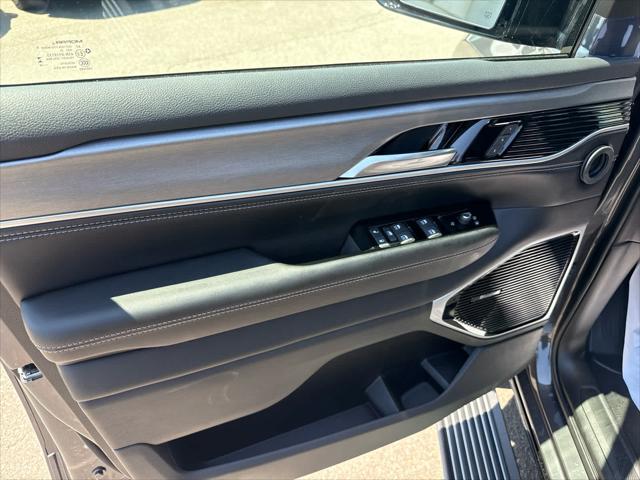 2026 Jeep Grand Wagoneer Limited Altitude 4x4