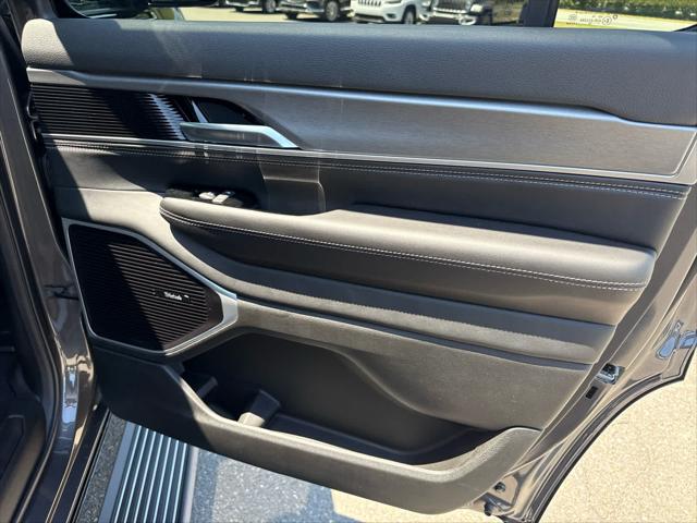 2026 Jeep Grand Wagoneer Limited Altitude 4x4