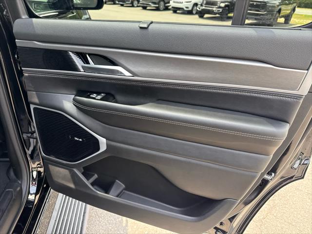 2026 Jeep Grand Wagoneer Limited Reserve 4x4