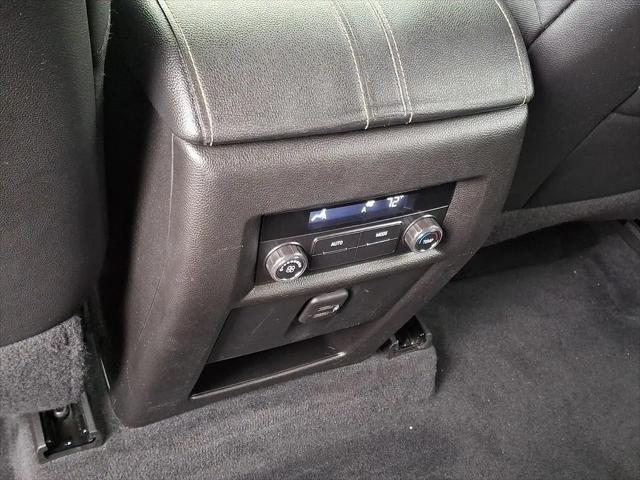 2023 Chevrolet Traverse AWD LT Leather