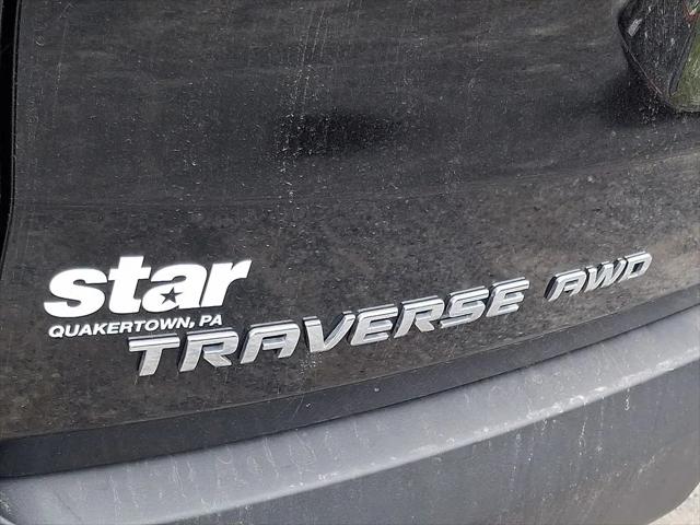 2023 Chevrolet Traverse AWD LT Leather