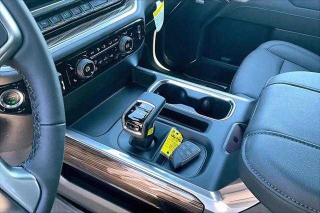 2026 Chevrolet Silverado 1500 4WD Crew Cab Short Bed LT Trail Boss