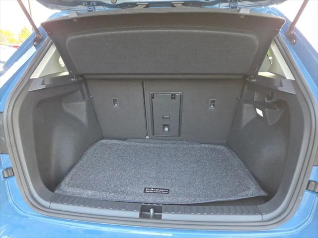 2026 Volkswagen Taos SEL