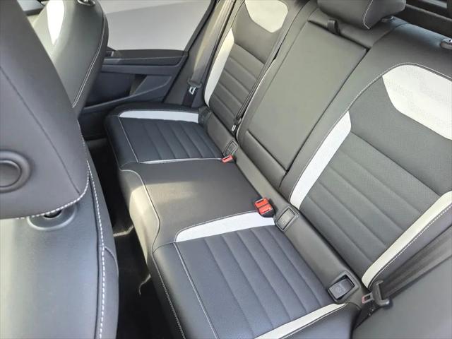 2026 Volkswagen Taos SEL