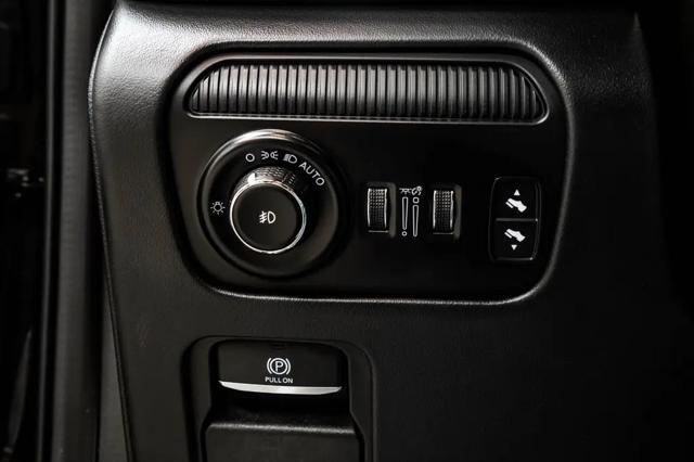 2023 Jeep Grand Wagoneer Obsidian 4x4