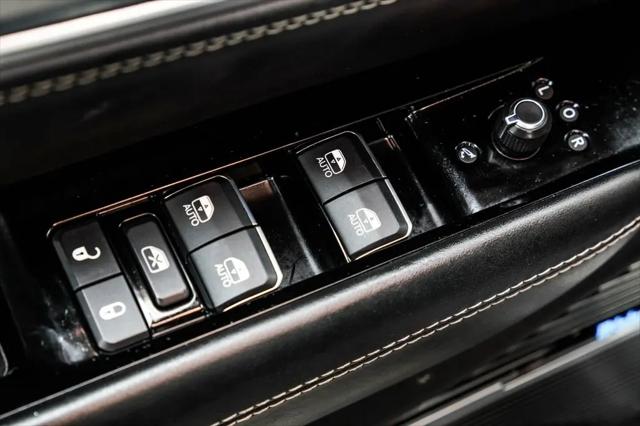 2023 Jeep Grand Wagoneer Obsidian 4x4