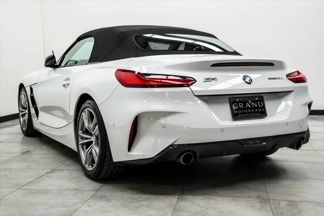 2025 BMW Z4 sDrive30i