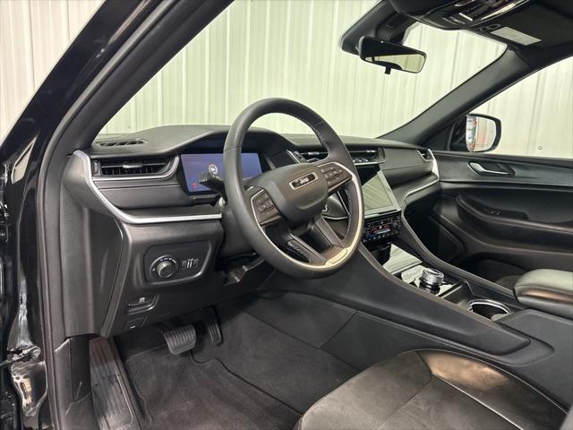 2025 Jeep Grand Cherokee L Altitude X 4x4