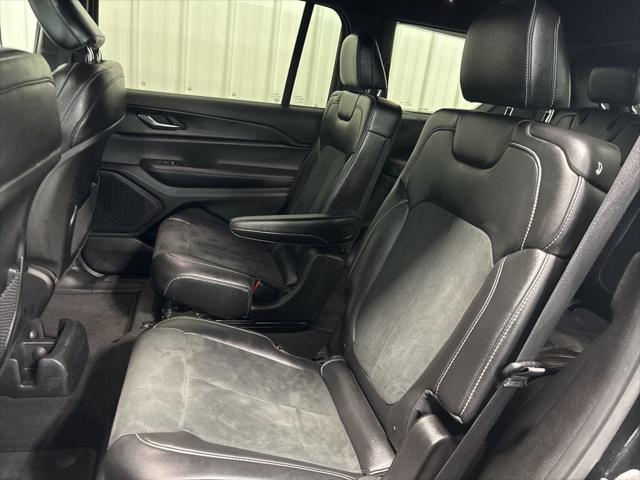 2025 Jeep Grand Cherokee L Altitude X 4x4