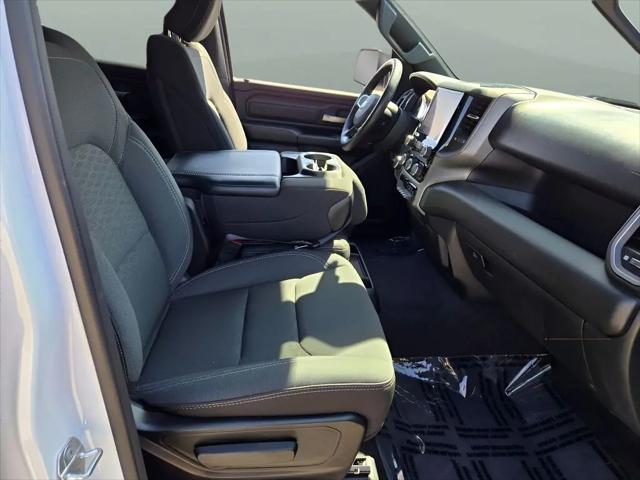 2025 Ram 1500 Tradesman Crew Cab 4x4 5'7" Box