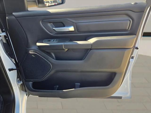 2025 Ram 1500 Tradesman Crew Cab 4x4 5'7" Box