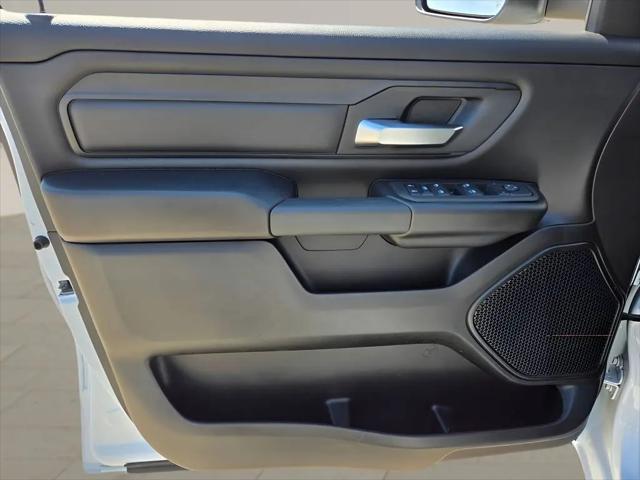 2025 Ram 1500 Tradesman Crew Cab 4x4 5'7" Box