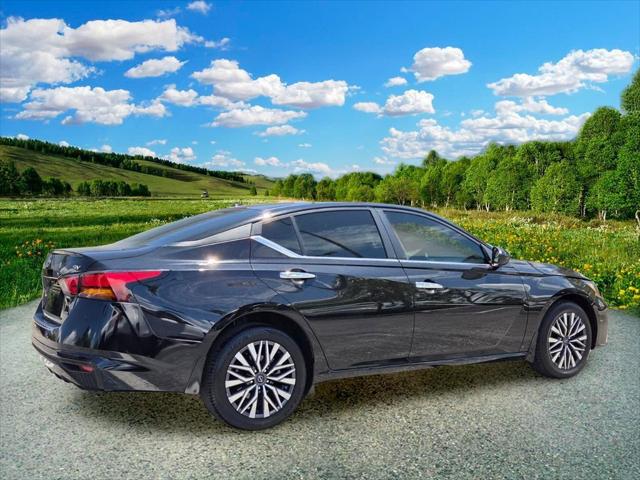 2023 Nissan Altima SV Intelligent AWD