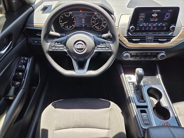 2023 Nissan Altima SV Intelligent AWD