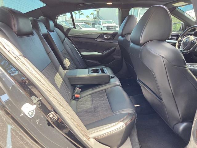 2022 Nissan Maxima SR Xtronic CVT