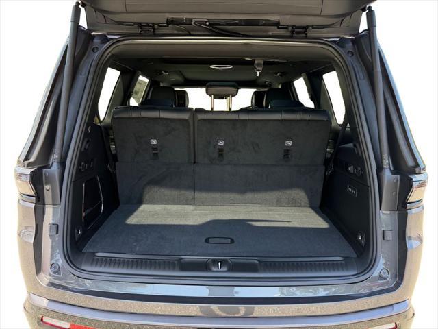 2026 Jeep Grand Wagoneer Unknown