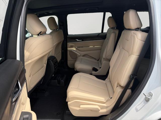 2026 Jeep Grand Cherokee L Limited 4x2