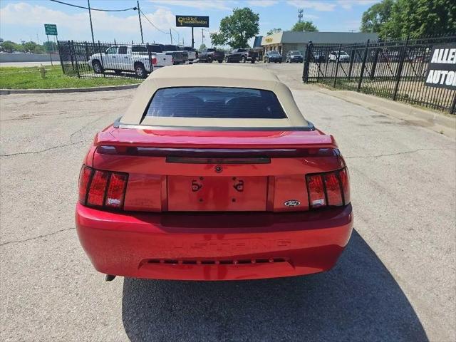 2002 Ford Mustang Deluxe