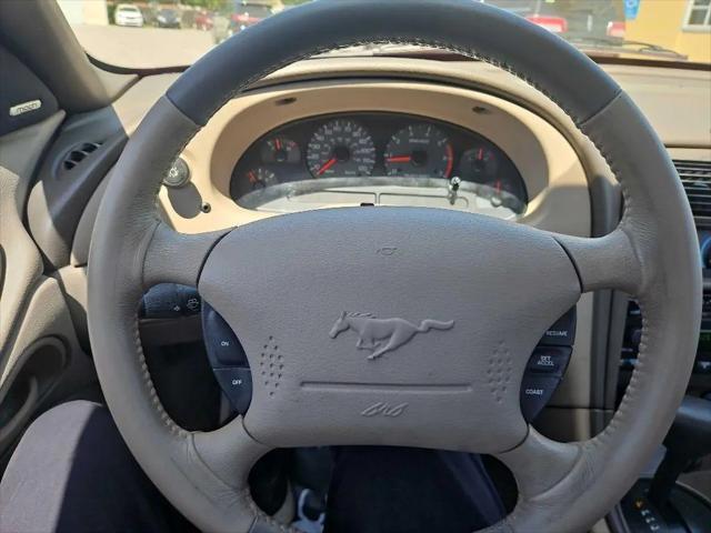 2002 Ford Mustang Deluxe