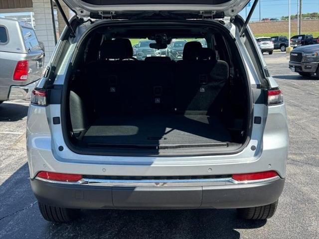 2024 Jeep Grand Cherokee Laredo X 4x4
