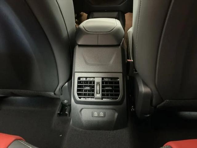 2026 BMW Coupe xDrive