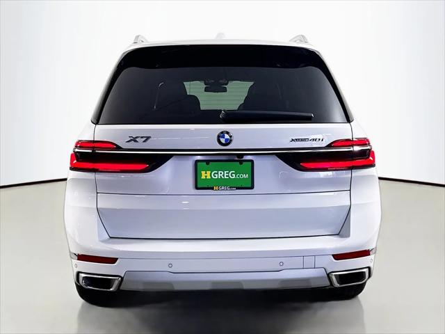 2025 BMW X7 xDrive40i