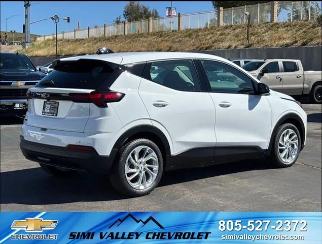 2027 Chevrolet Bolt LT FWD