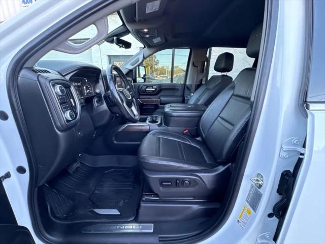 2020 GMC Sierra 2500HD 4WD Crew Cab Standard Bed Denali