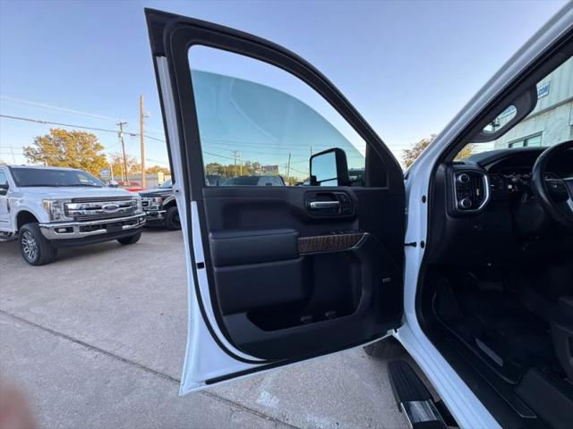 2020 GMC Sierra 2500HD 4WD Crew Cab Standard Bed Denali