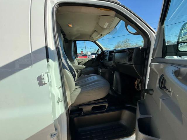 2012 GMC Savana 2500 Work Van