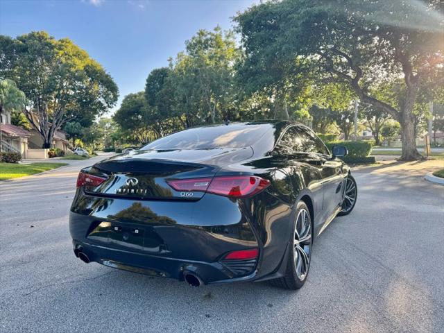 2017 INFINITI Q60 2.0t