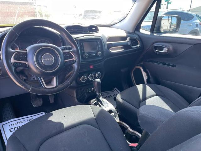 2017 Jeep Renegade Latitude FWD