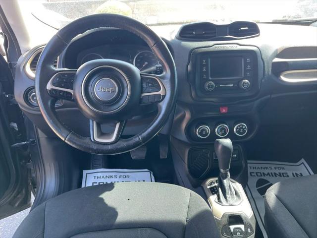 2017 Jeep Renegade Latitude FWD
