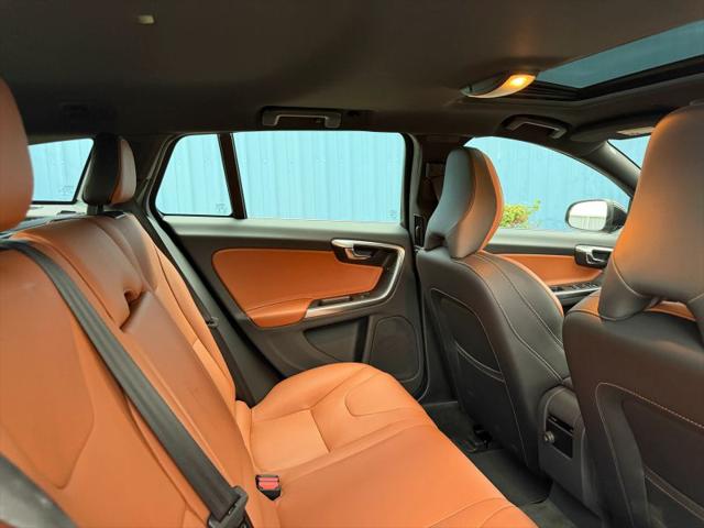 2015 Volvo V60 T5 Platinum