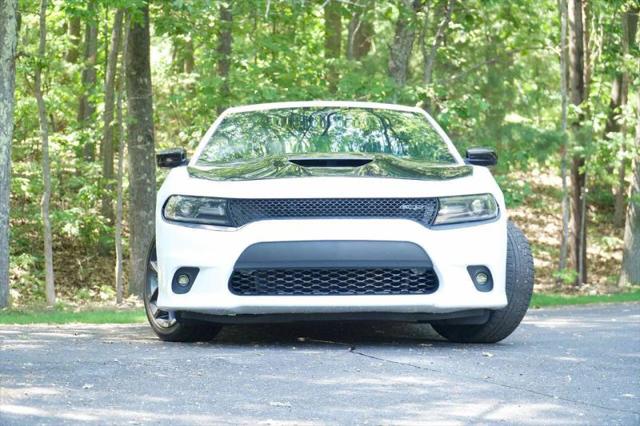 2020 Dodge Charger SXT RWD