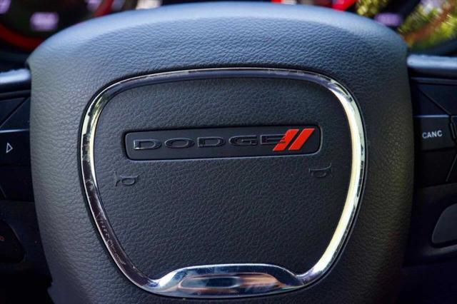 2020 Dodge Charger SXT RWD