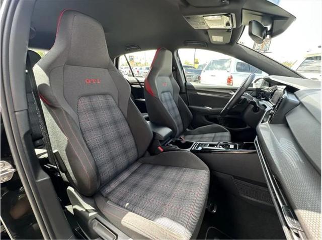 2024 Volkswagen Golf GTI 2.0T S