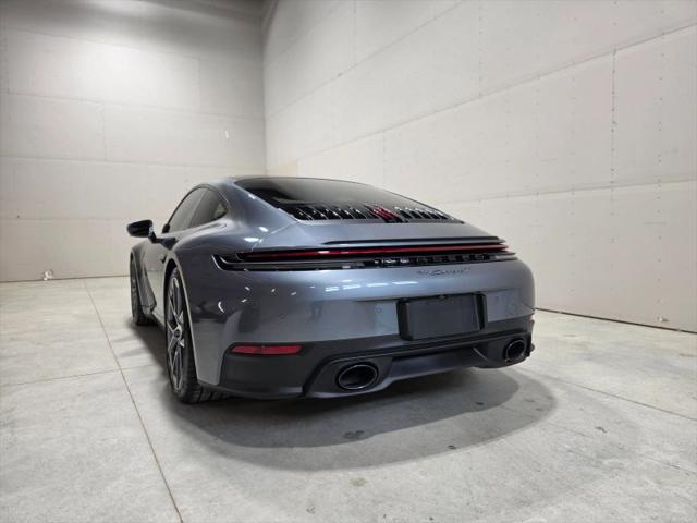 2025 Porsche 911 Carrera T