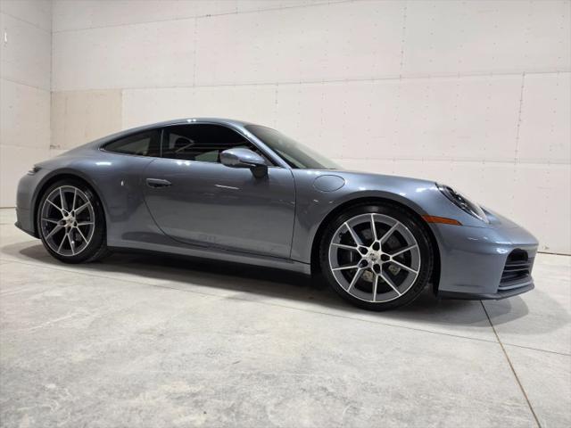 2025 Porsche 911 Carrera T