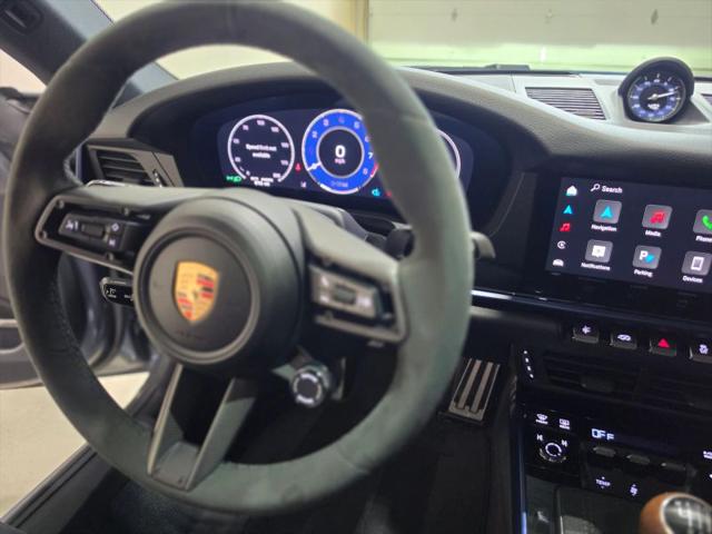2025 Porsche 911 Carrera T