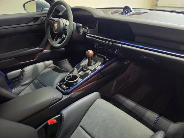 2025 Porsche 911 Carrera T