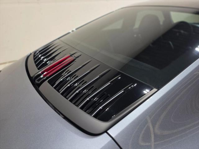 2025 Porsche 911 Carrera T