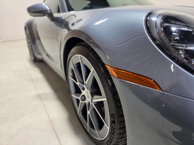 2025 Porsche 911 Carrera T