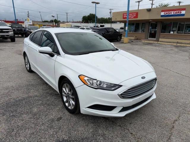 2017 Ford Fusion SE for sale in Garland, TX