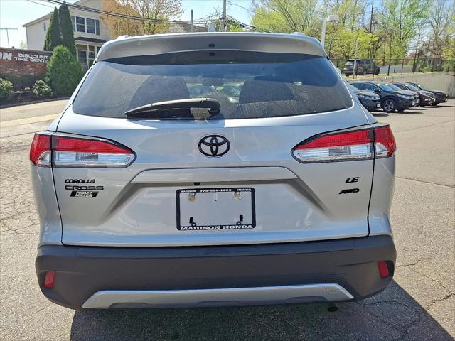 2024 Toyota Corolla Cross LE