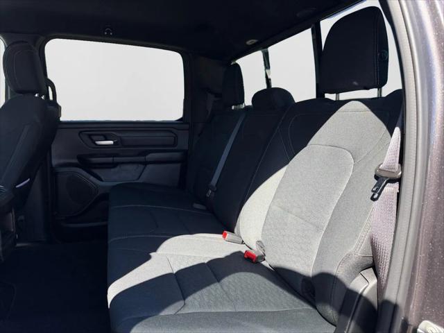 2026 Ram 1500 Express Crew Cab 4x4 57 Box