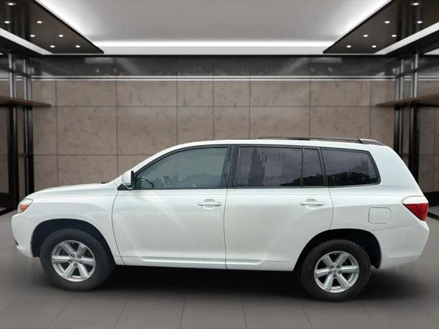 2010 Toyota Highlander Base