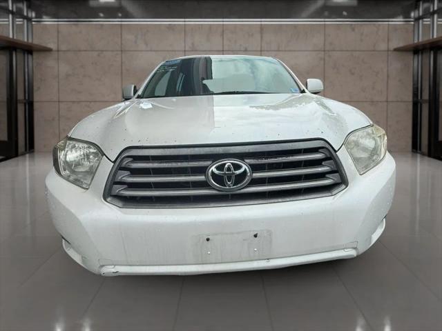 2010 Toyota Highlander Base