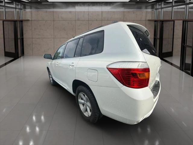 2010 Toyota Highlander Base